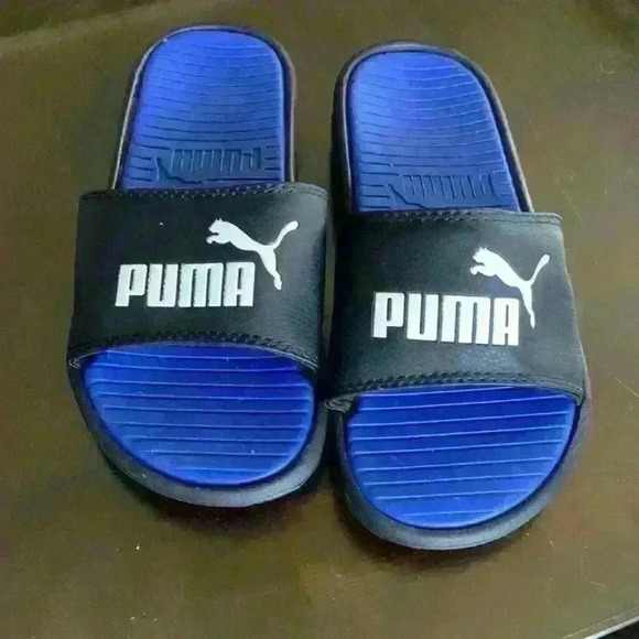 Puma slides size 3 - Picture 2 of 3